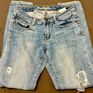 Machine Nouvelle Mode Jeans Size 3 / 27L Low Rise Light Blue Straight Distressed